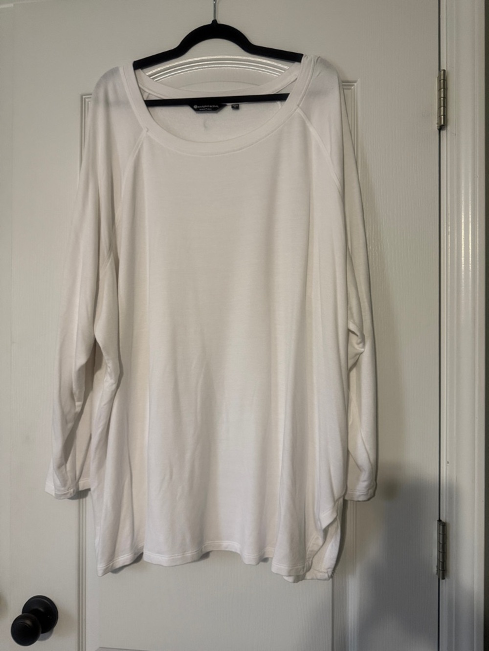 Soulgani Active Women's White Long-Sleeve Scoop Neck Top Size 4X